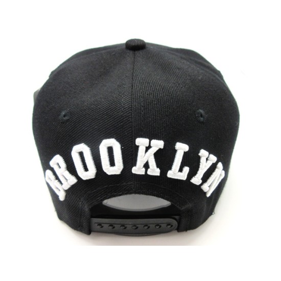 2104-10 CITY CLASSIC 21 SNAP BACK BROOKLYN BLK/WHT 