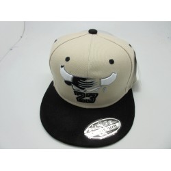 2301-19 CHICAGO 23 CITY SNAP BACK IVO/BLK