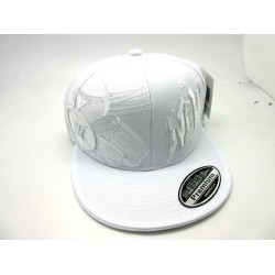 2401-14 GRAFFTI CITY NAME SNAP NY WHITE