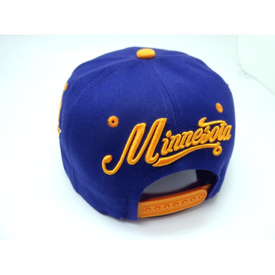 2404-06 THUNDER CITY NAME LOGO SNAP MINNESOTA PUR/GOL